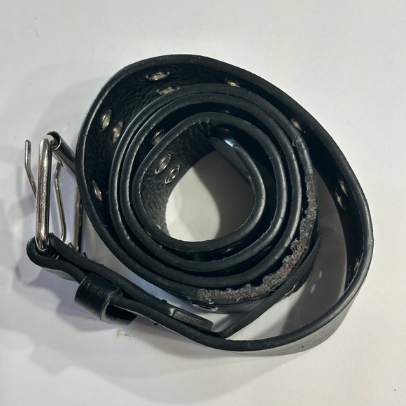 Brandy Melville Belt Black Faux Leather Double Holes One Size Silver Buckle - Picture 14 of 15
